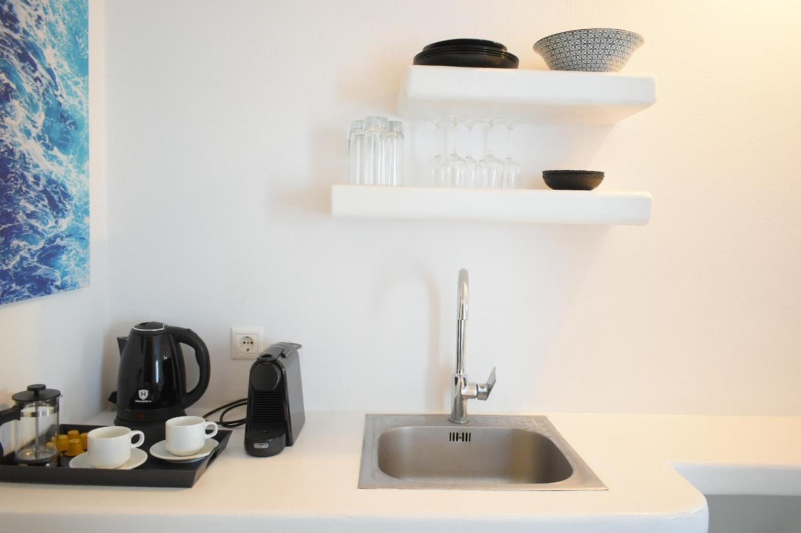 Apanema Paros Apartament Nausa