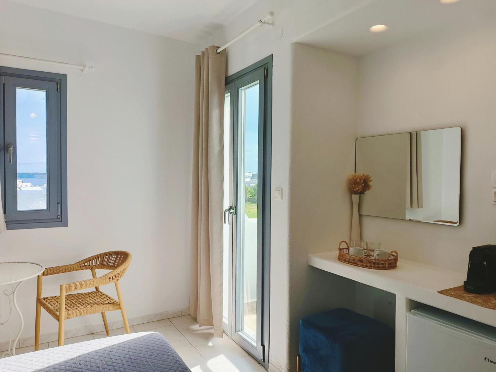 Apartament Apanema Paros Nausa